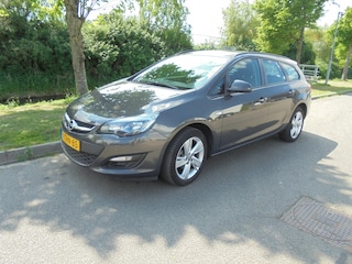 Opel Astra Sports Tourer 1.4 Berlin