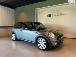 Mini Clubman 1.6 COOPER CHILI-uitv|NAVIGATIE|CLIMA AIRCO|BLUETOOTH|LM-VELGEN|GLAZEN SCHUIF-/KANTELDAK|STOELVERWARMING|AUX+USB
