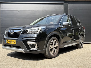 Subaru Forester 2.0i e-BOXER First Edition | Schuifdak | Leder | Trekhaak | Blindspot | NL-auto