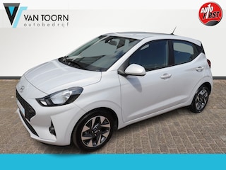 Hyundai i10 1.0 Comfort 5-zits Uniek! lage km stand. voorzien van Apple Carplay/Android Auto