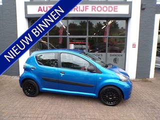 Toyota Aygo 1.0-12V Now AIRCO,TOP STAAT,NIEUWE APK !!!