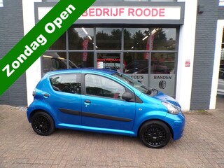 Toyota Aygo 1.0-12V Now AIRCO,TOP STAAT,NIEUWE APK !!!