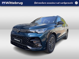 Volkswagen Tiguan 1.5 eHybrid 200kw / 272pk R-Line Black Style DSG Automaat Lederen Interieur met massagefunctie / Trekhaak / Panoramadak / 20"LM velgen / Navigatie Fabrieksgarantie tot 25-07-2030 of 100.000 km