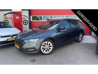 Skoda Octavia Combi 1.0 TSI Sport Business TREKHAAK / FULL LED / STUURVERW / CARPLAY / NAVI / CLIMA / ACC / PDC / NL-AUTO