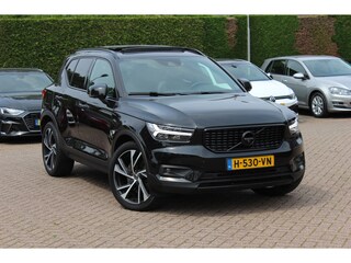 Volvo XC40 1.5 T5 Twin Engine Inscription R-Design / Full option! / Trekhaak / Panoramadak / 360Camera / Leder / Harman Kardon / 20'' / CarPlay / Stuur+Stoelverwarming / Bliss / Dodehoek / Cruise Control