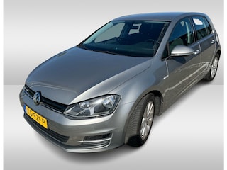 Volkswagen Golf 1.0 TSI Comfortline / CarPlay / Parkeerhulp V+A / 16'' / DAB / Cruise Control