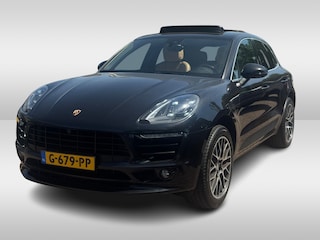 Porsche Macan 2.0 / Trekhaak / Panoramadak / 360Camera / Leder / 18'' / Navigatie / Stoelverwarming / Dodehoek / DAB / Cruise Control