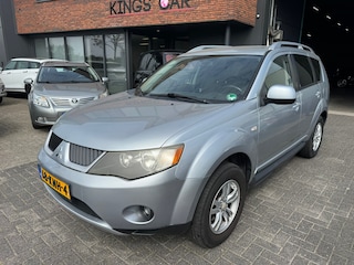 Mitsubishi Outlander 2.4 Inspire 2WD Special Edition AIRCO APK 12-2026