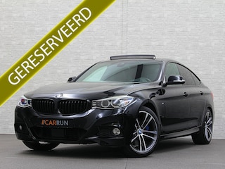 BMW 3-serie GT 335i GT X-Drive M Sport | ACC | Panodak | Vol Leder | Headup | Alarm | M-Sport Remmen | 19" Breedset | Keyless | OH-Historie. Nw.pr. 85446,=