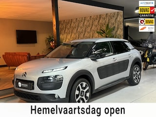 Citroën C4 Cactus 1.2 PureTech Shine NAP Garantie Nieuwe Riem Trekhaak Cruise Navi Led Clima Rijklaar