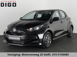 Toyota Yaris 1.5 HYBRID BLACKSTYLE AUTOMAAT GARANTIE 3-2035 ! CARPLAY NAVI. CAMERA.ADAPTIVE CRUISE.