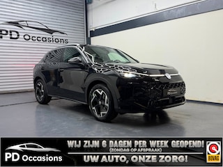 Volkswagen T-Roc 1.5 eTsi R-Line First Edition - IQ Lights - Camera - Clima - Stuur/Stoelverw.