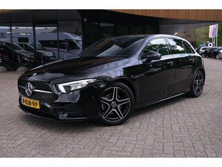 Mercedes-Benz A-klasse 180 Business Solution AMG Widescreen / Ambient LED / Camera / 360 / Stoelverwarming