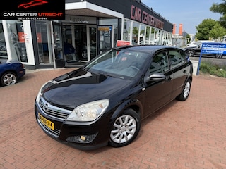 Opel Astra 1.8 Temptation airco navi cruise control 5drs