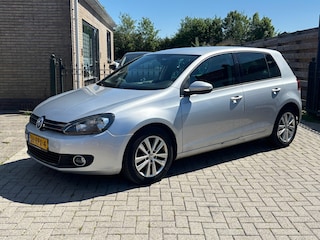 Volkswagen Golf 1.2 TSI Highline BlueMotion | automaat | lees tekst | kijk fotos !