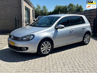 Volkswagen Golf 1.2 TSI Highline BlueMotion | automaat | lees tekst | kijk fotos !
