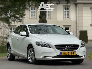 Volvo V40 2.0 D2 Momentum Business