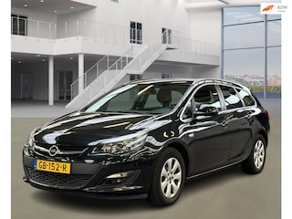 Opel Astra Sports Tourer 1.4 Turbo Blitz NAVI PSENSOR TREKHAAK CRUISE 2 X SLEUTELS