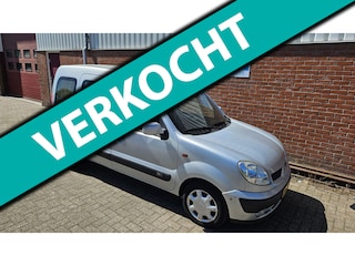 Renault Kangoo 1.6-16V Privilège