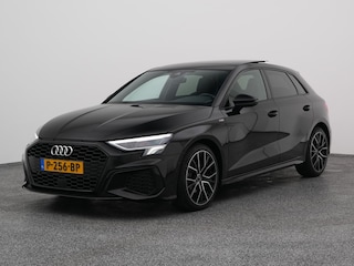 Audi A3 Sportback 30 TFSI Automaat S edition | PANO | CAMERA | NAVI | STOELVERWARMING