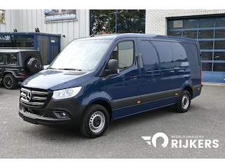 Mercedes-Benz Sprinter 315 CDI L2H1 RWD MBUX met camera en parkeerpakket, Trekhaak, Etc.