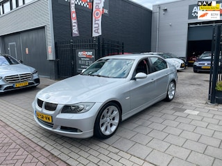 BMW 330i High Executive Carplay Airco Navi PDC NAP APK