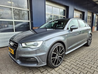 Audi A3 1.2 TFSI ADRENALIN, S-line, 150 pk, ALL in prijs!