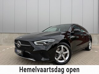 Mercedes-Benz CLA Shooting Brake 250e Facelift |PANO|SFEER|CAMERA|TREKHAAK|BOMVOL