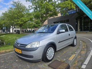 Opel Corsa 1.2-16V Automaat