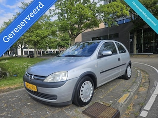 Opel Corsa 1.2-16V Automaat