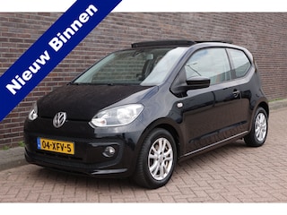 Volkswagen Up 1.0 high up! BlueMotion, zwart, half leder, panoramadak. topauto
