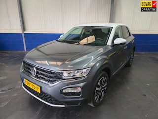 Volkswagen T-Roc 1.5 TSI Life Business
