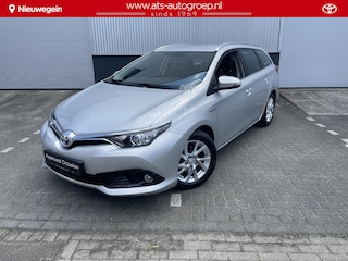 Toyota Auris Touring Sports 1.8 Hybrid Business | 88.000 Km