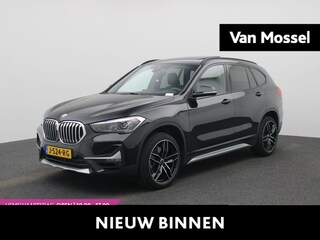 BMW X1 sDrive20i VDL Nedcar Edition | WORDT VERWACHT | Automaat | Panoramadak | Camera | Parkeersensoren | Stoelverwarming | Trekhaak |