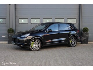 Porsche Cayenne 3.0 S E-Hybrid|Sport-Chrono|Luchtvering|ACC|BOSE|PANO
