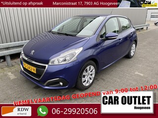 Peugeot 208 1.2 PureTech Blue Lion A/C, Navi, CarPlay, CC, PDC, nw. APK – Inruil Mogelijk –