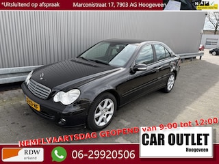 Mercedes-Benz C-klasse 180 K. Classic Clima, Navi, PDC, LM, nw. APK – Inruil Mogelijk –