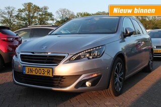 Peugeot 308 1.2 PURETECH ALLURE   Panorama Dak / Trekhaak