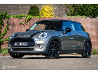 Mini Cooper 1.5 Chili Automaat | Dealer OH | LED | Navigatie | Keyless entry | Cruise | NL auto NAP | Rijklaarprijs |
