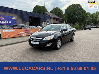 Opel Astra 1.4 Turbo Cosmo 2X SLEUTEL + BOEKJES!