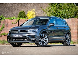 Volkswagen Tiguan 2.0 TSI 4Motion Highline | Panorama | Trekhaak | Virtual cockpit | Camera | Massage | HUD | AWD | Adaptive cruise | LED |