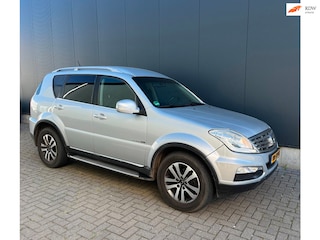 SsangYong Rexton RX 200 e-XDI Sapphire HD GRIJS-KENTEKEN 3500KG