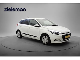 Hyundai i20 1.0 T-GDI Go! - Navi, Camera, Cruise, Trekhaak