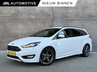 Ford Focus Wagon 1.0 ST-Line | Navigatie | Origineel NL | Distributieriem vervangen! | Cruise control | Parkeersensoren |