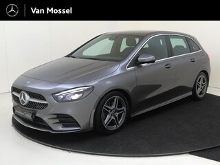 Mercedes-Benz B-klasse 180 Business Solution AMG Parkeercamera / Stoelverwarming / elektrische kofferklep /