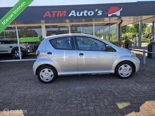 Toyota Aygo 1.0-12V Cool 5 drs Airco NAP Dealer onderhouden