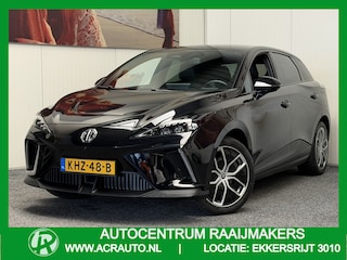 MG 4 ELECTRIC LUXURY LONG RANGE 204 PK 64 KWH FABRIEKGARANTIE TOT 2031 !!! NAVIGATIE ADAPTIVE CRUISE CONTROL APPLE CARPLAY/ANDROID 360 CAMERA STOEL EN STUURVERWARMING DODEHOEKSENSOREN RIJSTROOKSENSOREN KEYLESS GO ZEER MOOI !!