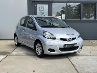 Toyota Aygo 1.0 12V Access 5-Deurs Radio/CD/AUX