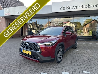 Toyota Corolla Cross 2.0 High Power Hybrid Style origineel Nederlandse auto, 1e eigenaar, dealeronderhouden, trekhaak, parkeersensoren voor en achter, Apple Carplay, Android Auto, halflederen bekleding, stoelverwarming, Toyota 10 jaar garantie programma, Toyota pechhulppas, r