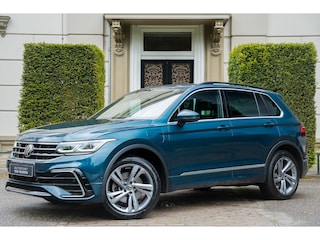 Volkswagen Tiguan 1.4 TSI eHybrid R-Line Business+ TREKHAAK | LEDER | 360 CAM | HUD | DCC | MEMORY